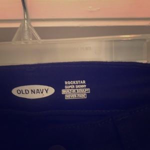 Old Navy build in sculpt skinny jeans